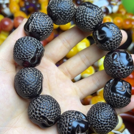 琥珀未镶嵌手链蜜蜡