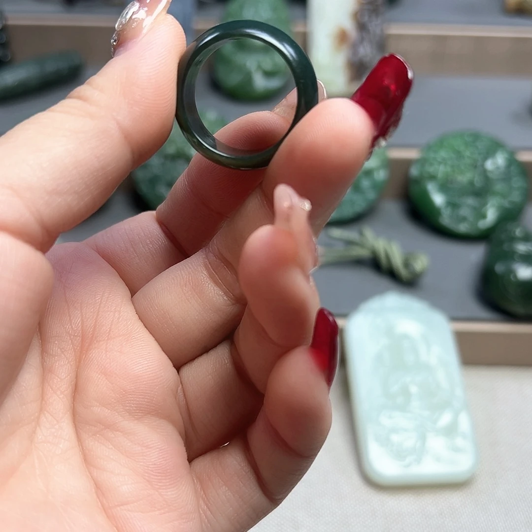 和田玉吊坠(不含链)未镶嵌