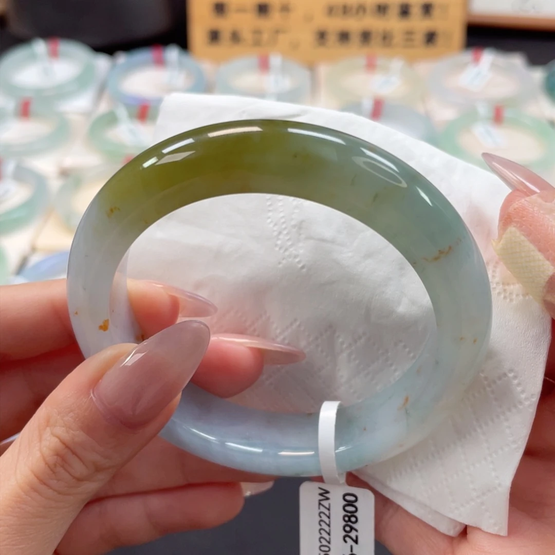 未镶嵌手镯翡翠56.6胶润橄榄黄桂花糕19号