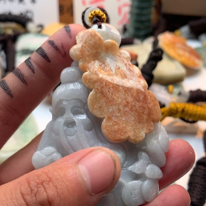 翡翠未镶嵌颈饰保真天然a货翡翠