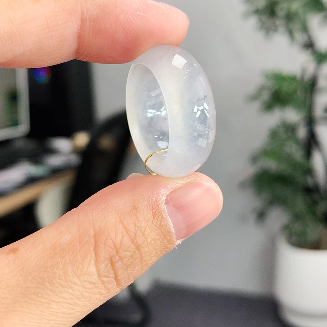 我***️翡翠未镶嵌戒指14号