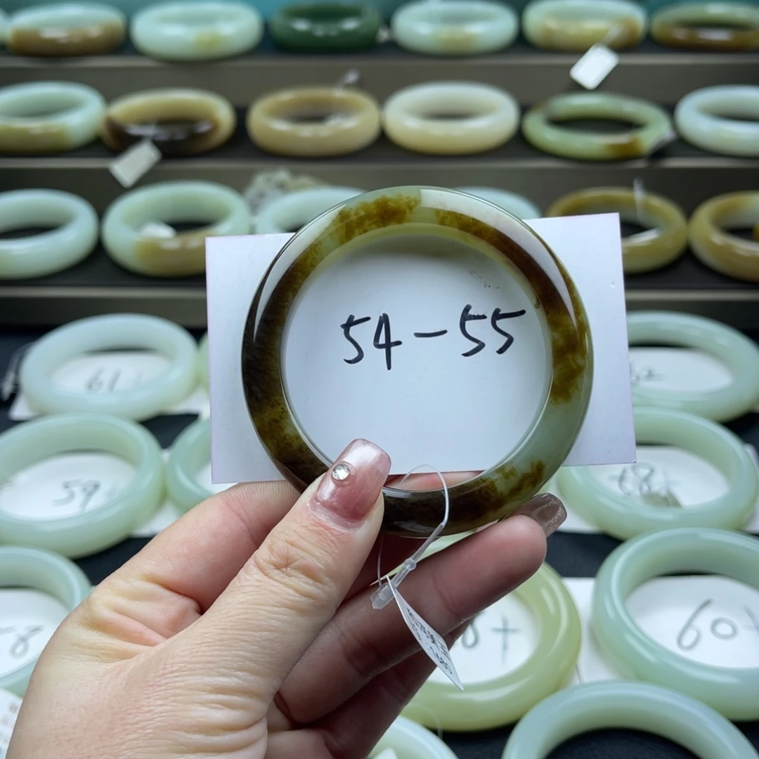 和田玉（糖玉）手镯未镶嵌