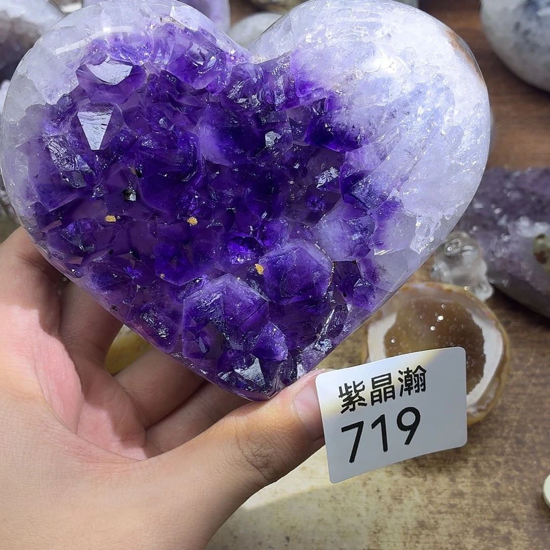 y***a大型摆件（非配饰）水晶未镶嵌