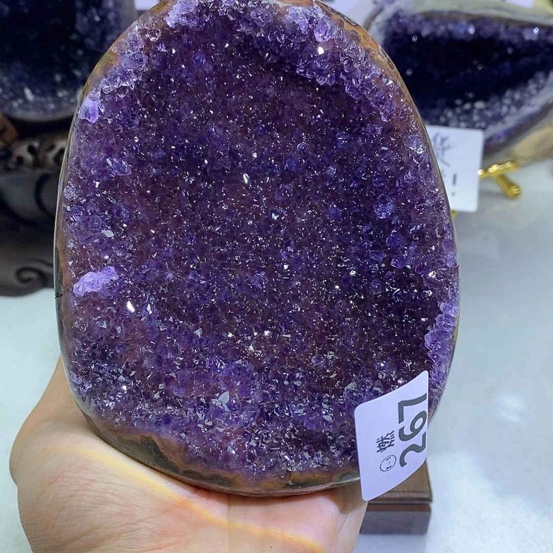 未镶嵌紫晶大型摆件（非配饰）