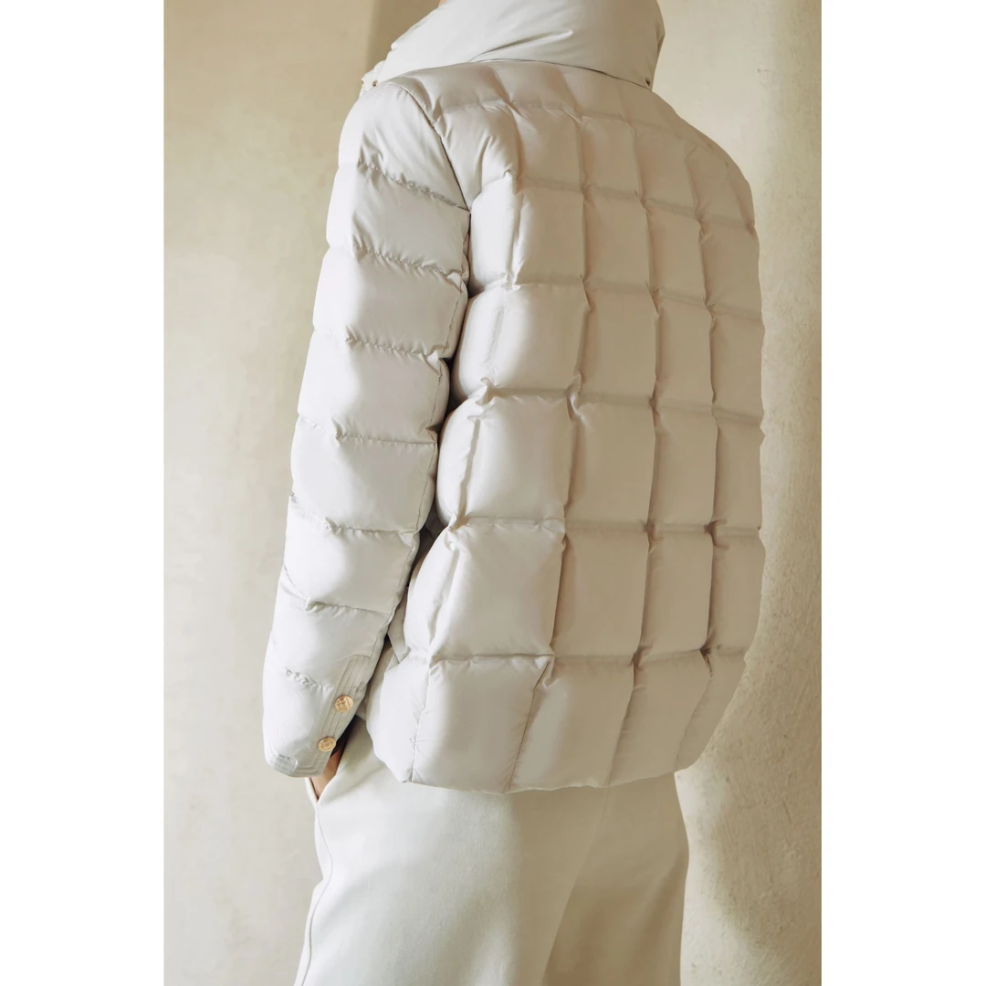 籽言专属长袖极简风短款户外宽松中长款羽绒服SZ458441