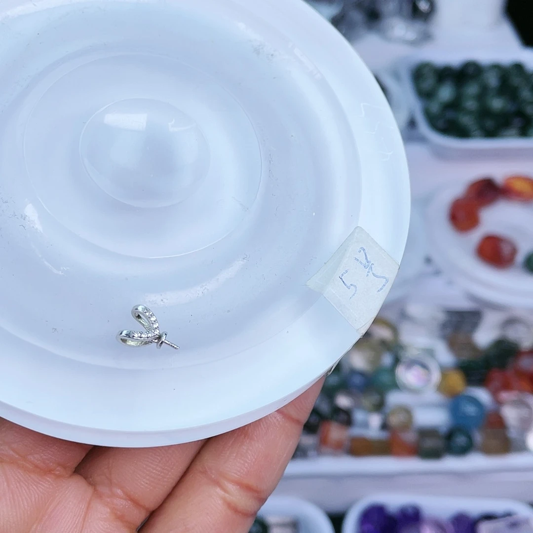 水晶单珠打孔不退不换未镶嵌