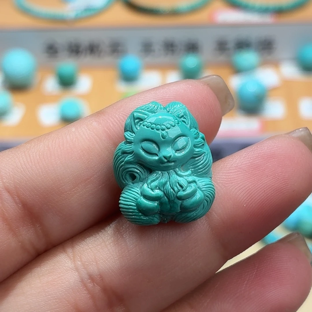 大***活绿松石未镶嵌珠宝奇石