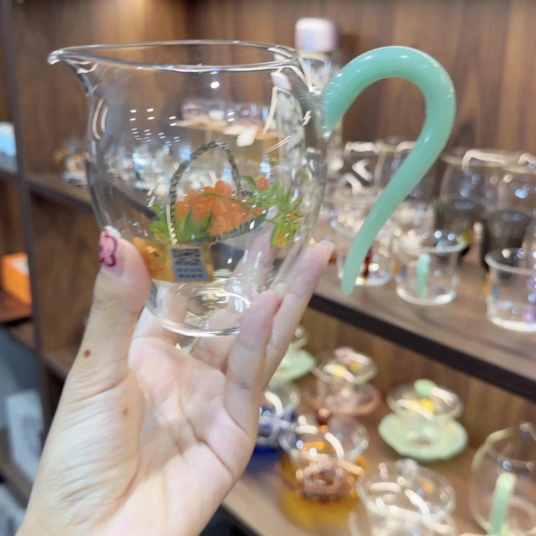 禾器怡然顺顺利利。。。