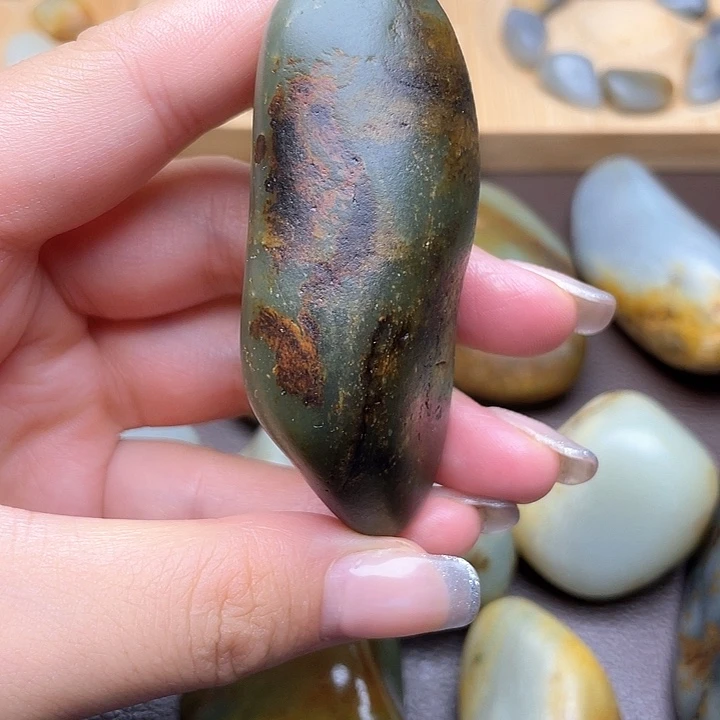 和田玉未镶嵌颈饰7