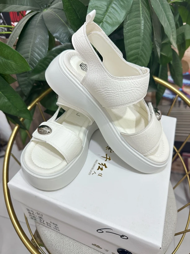 时装凉鞋防水台坡跟法式女女款舒适透气胶粘罗马鞋