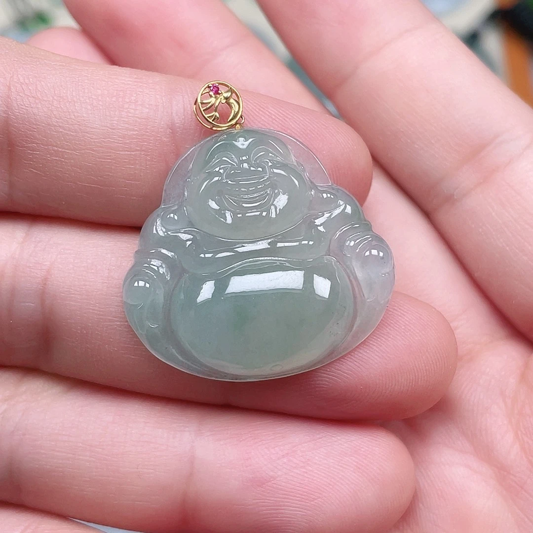 翡翠未镶嵌颈饰佛公