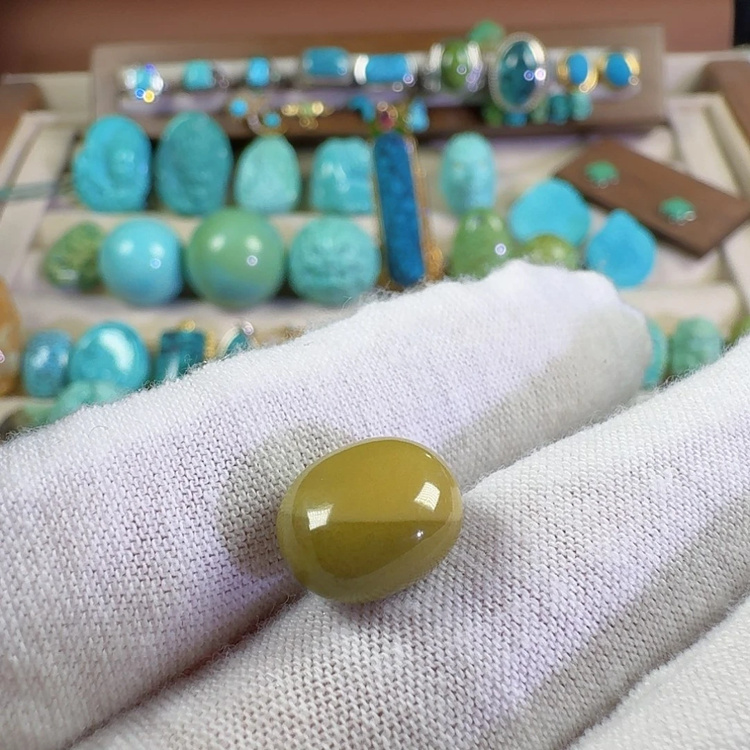 绿松石未镶嵌珠宝奇石