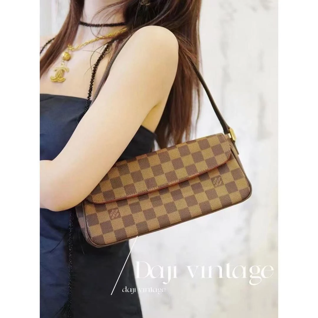 95新 LouisVuitton/路易威登 大吉中古/LV棋盘格表参道腋下包