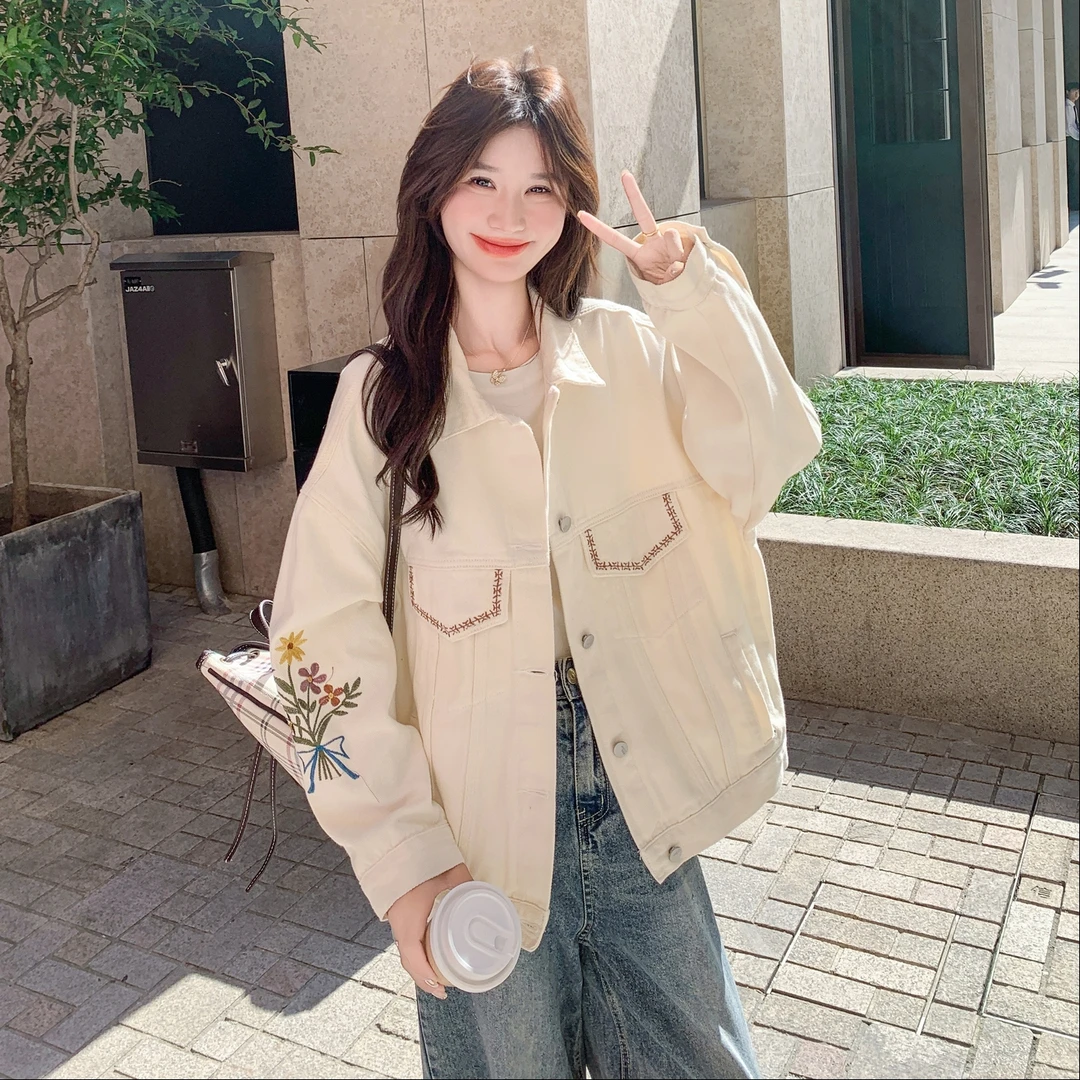 韩系慵懒风减龄百搭上衣女2025秋季新款设计感甜酷显瘦刺绣短外套