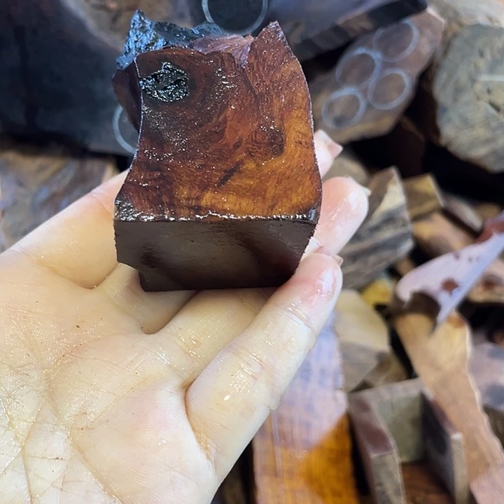 何***必黄花梨/降香黄檀老料