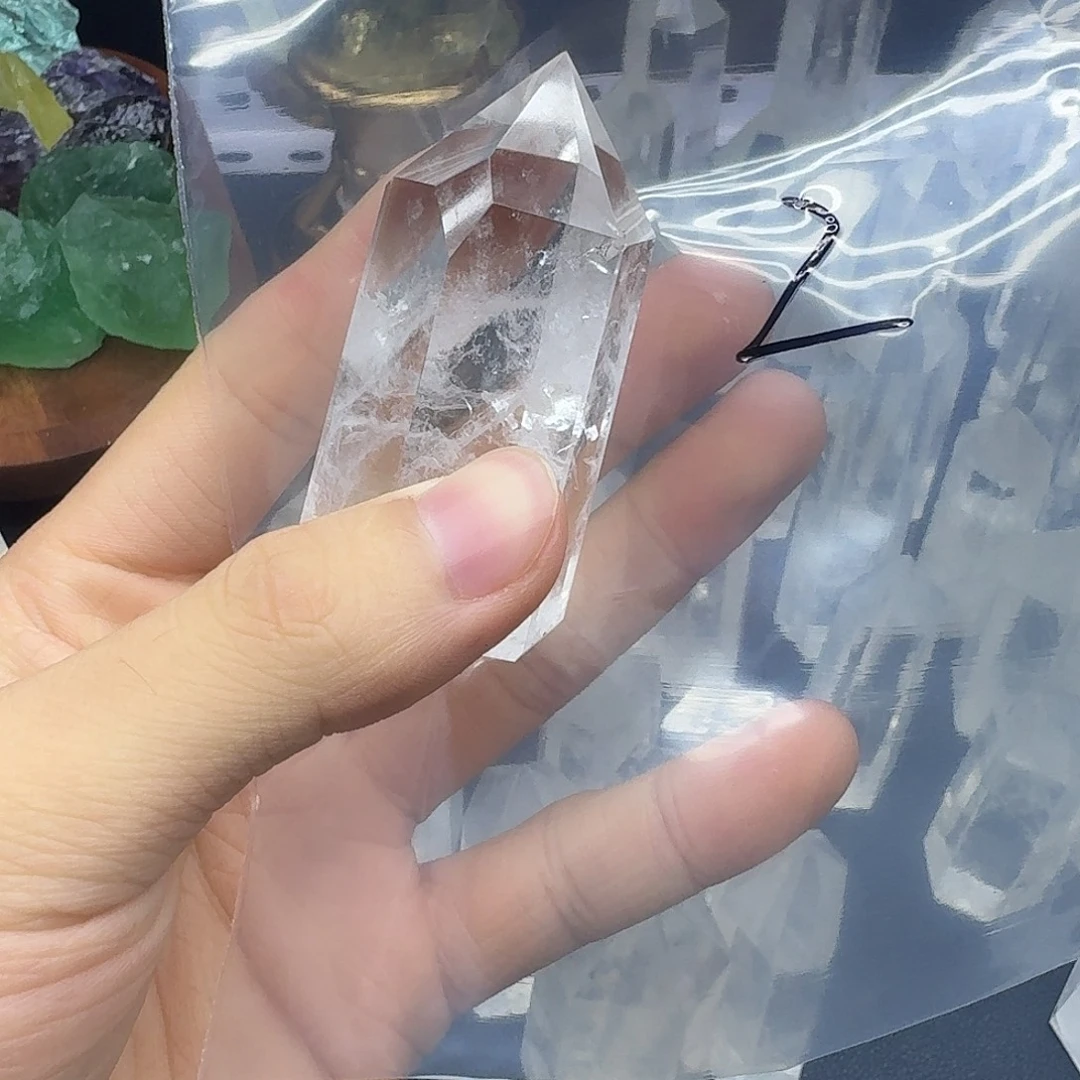 漠***明未镶嵌水晶摆件天然水晶