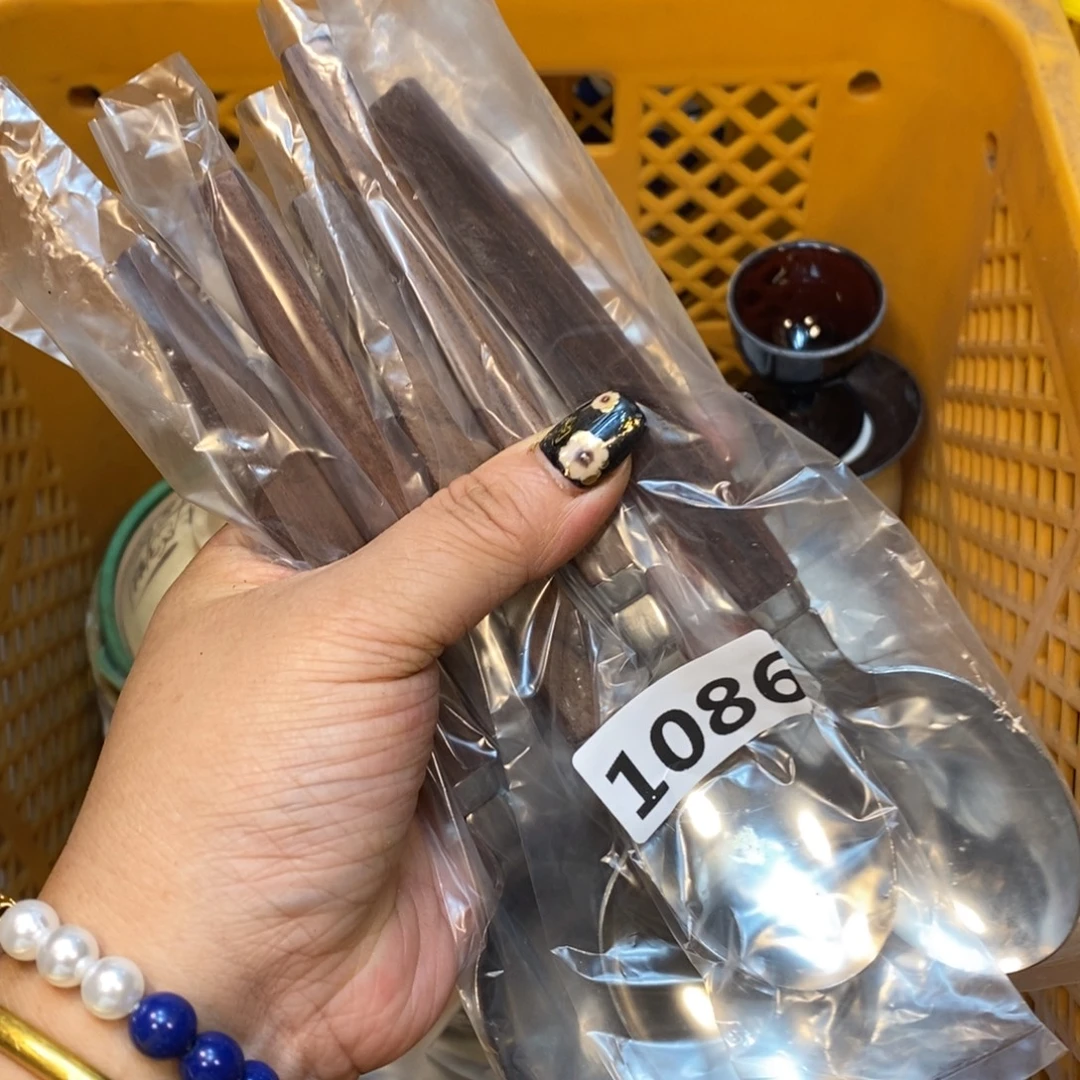 家里了家里了斤斤计较