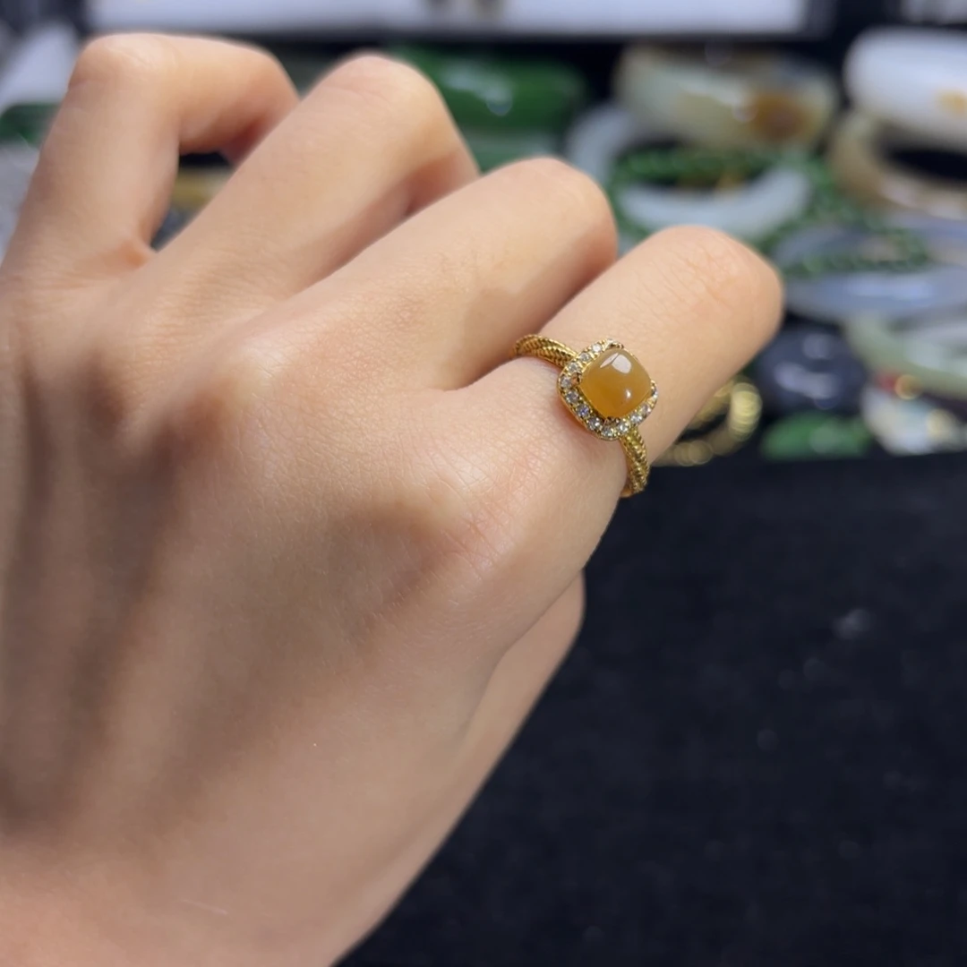 和田玉（糖玉）未镶嵌手链