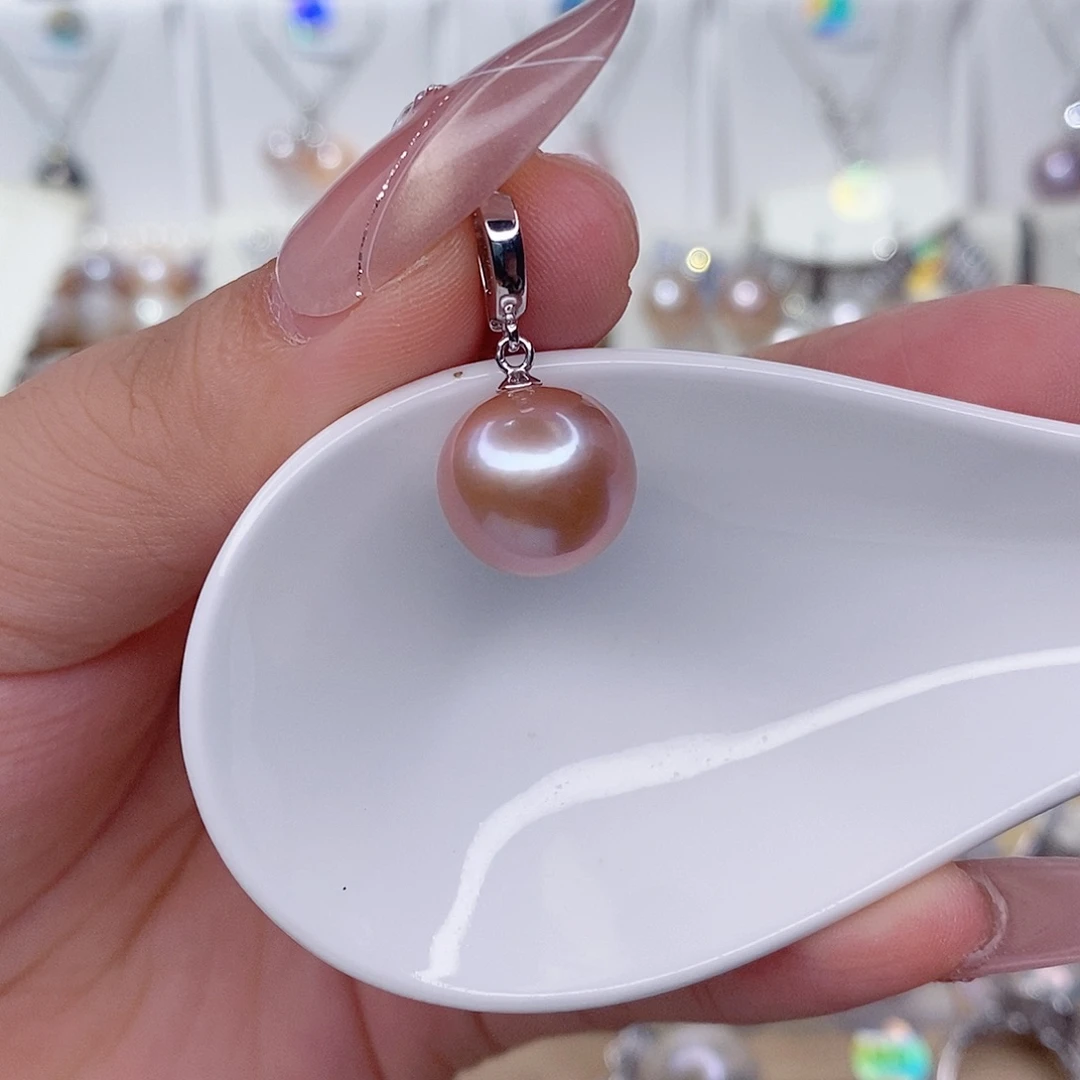 银S925镶嵌吊坠(赠链)淡水珍珠