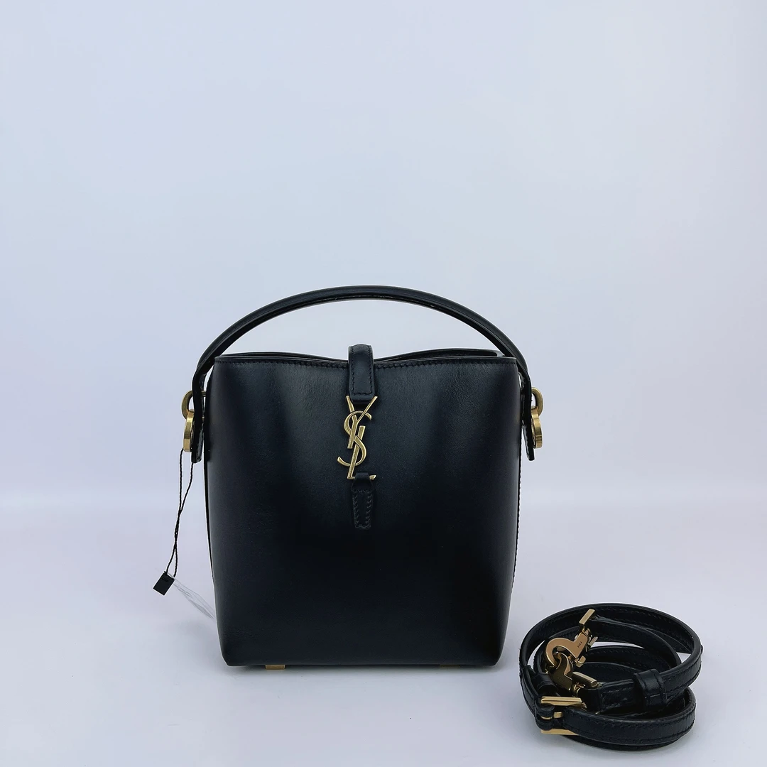 99新 YSL/圣罗兰 圣罗兰 黑色水桶单肩包底长14 D304