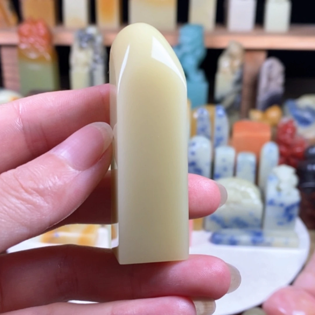 【闪购商品】青田石四**三封门灯光冻…….