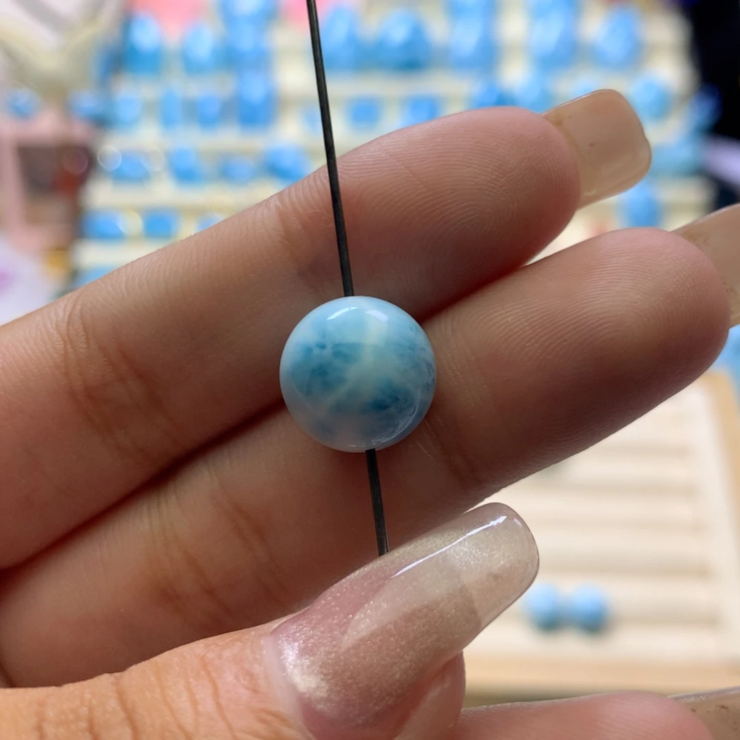 未镶嵌针钠钙石（海纹石）珠宝半成品