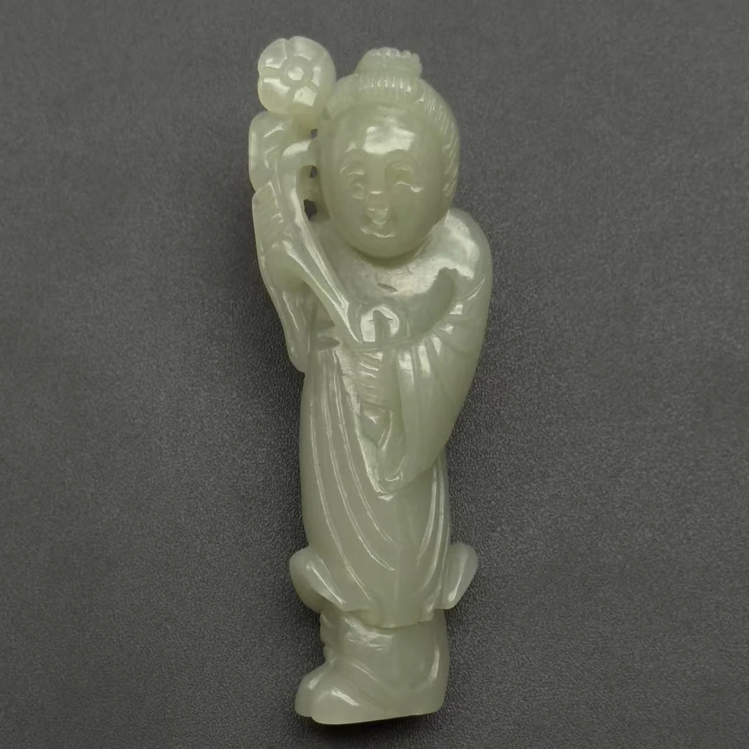 LOT.20/20世纪和田玉麻姑献寿雕件/505467
