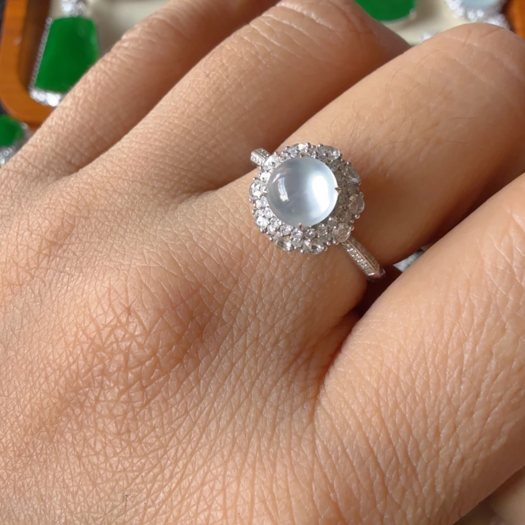 翡翠18K金镶嵌戒指戒指