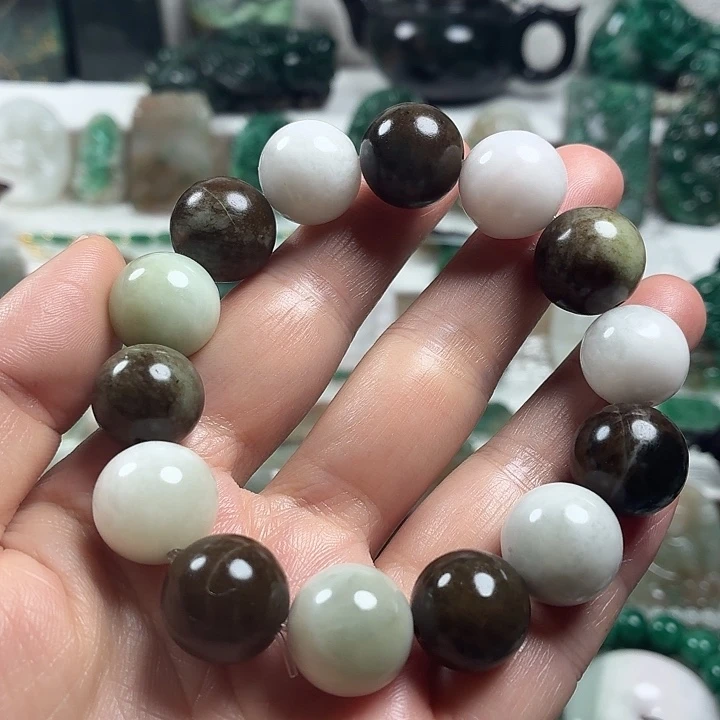 独山玉未镶嵌吊坠
