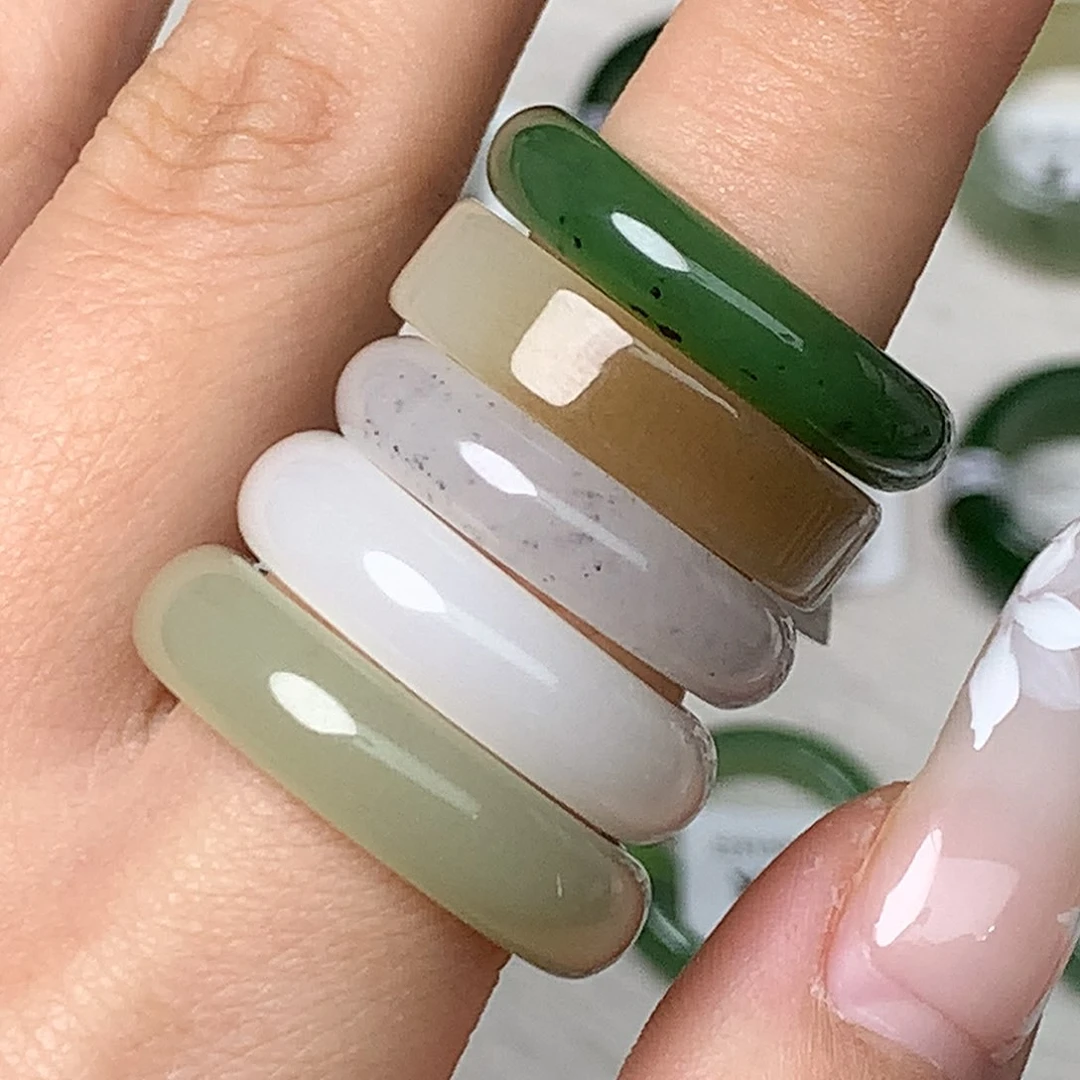 未镶嵌戒指和田玉多样性发货、拍一发一、圈口不一可自选