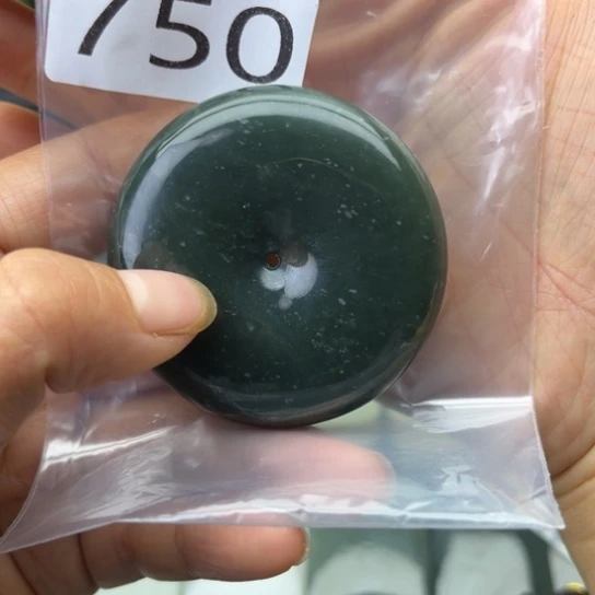 未镶嵌和田玉珠宝半成品