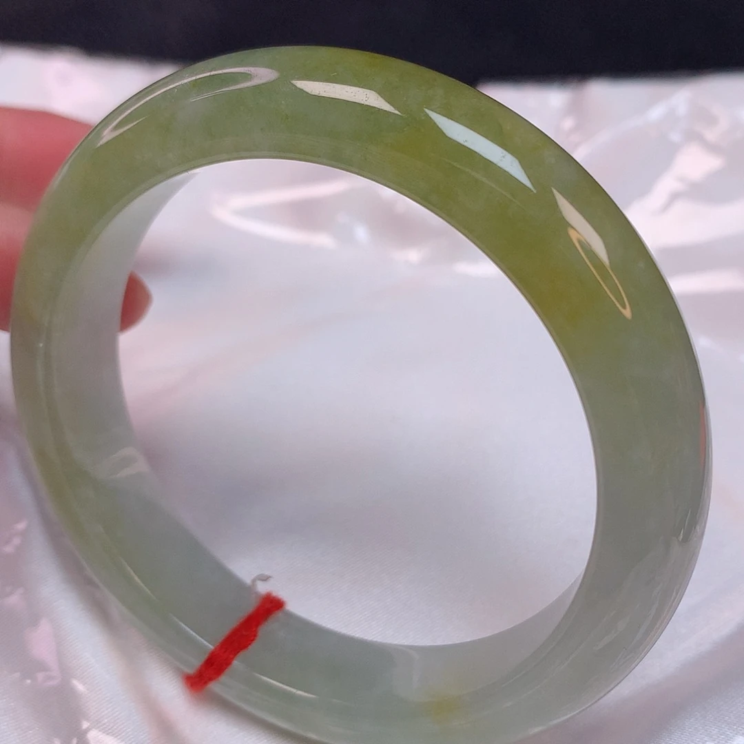 翡翠手镯未镶嵌59+ 翡翠手镯