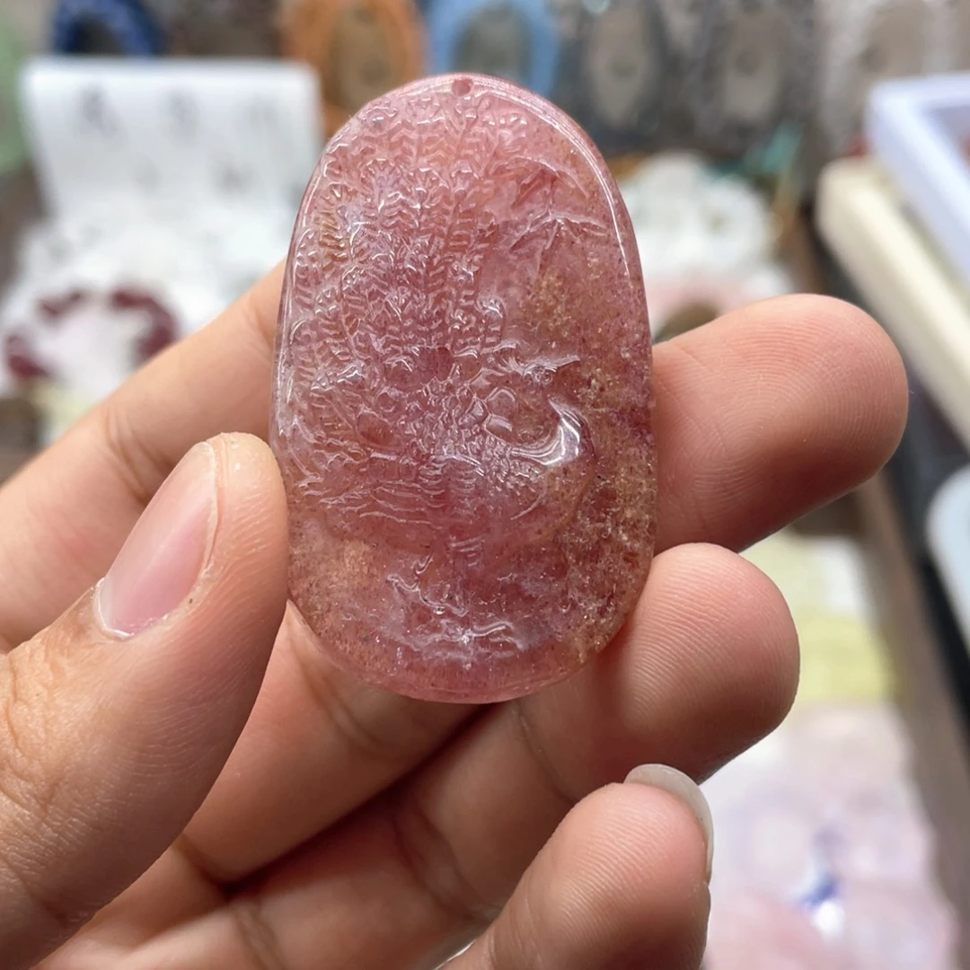 未镶嵌烟晶手链草莓晶孔雀