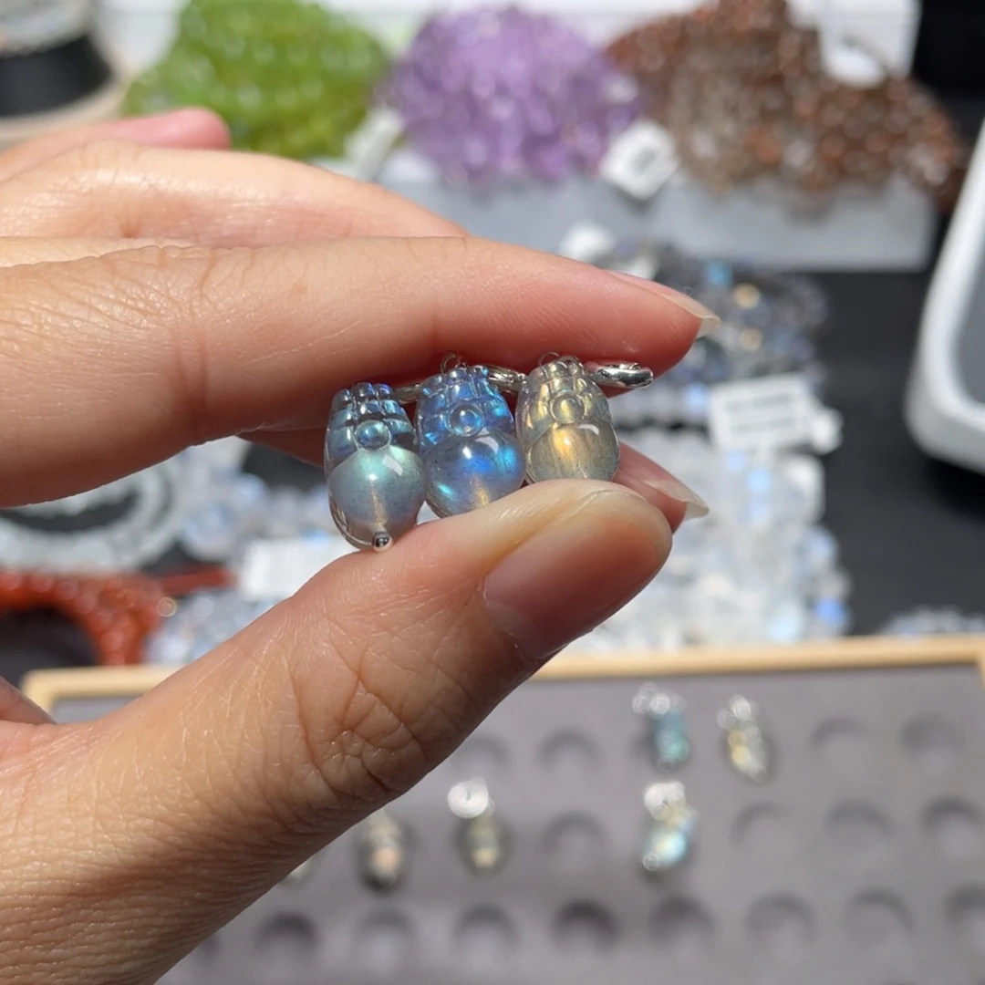 *****长石手链未镶嵌灰月光貔貅提溜3个