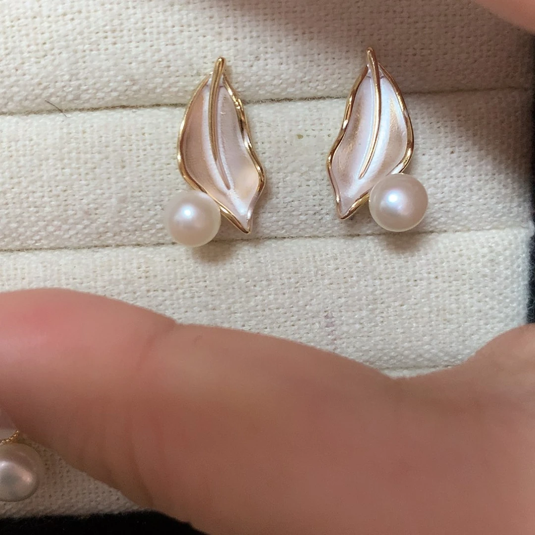 淡水珍珠耳饰合金