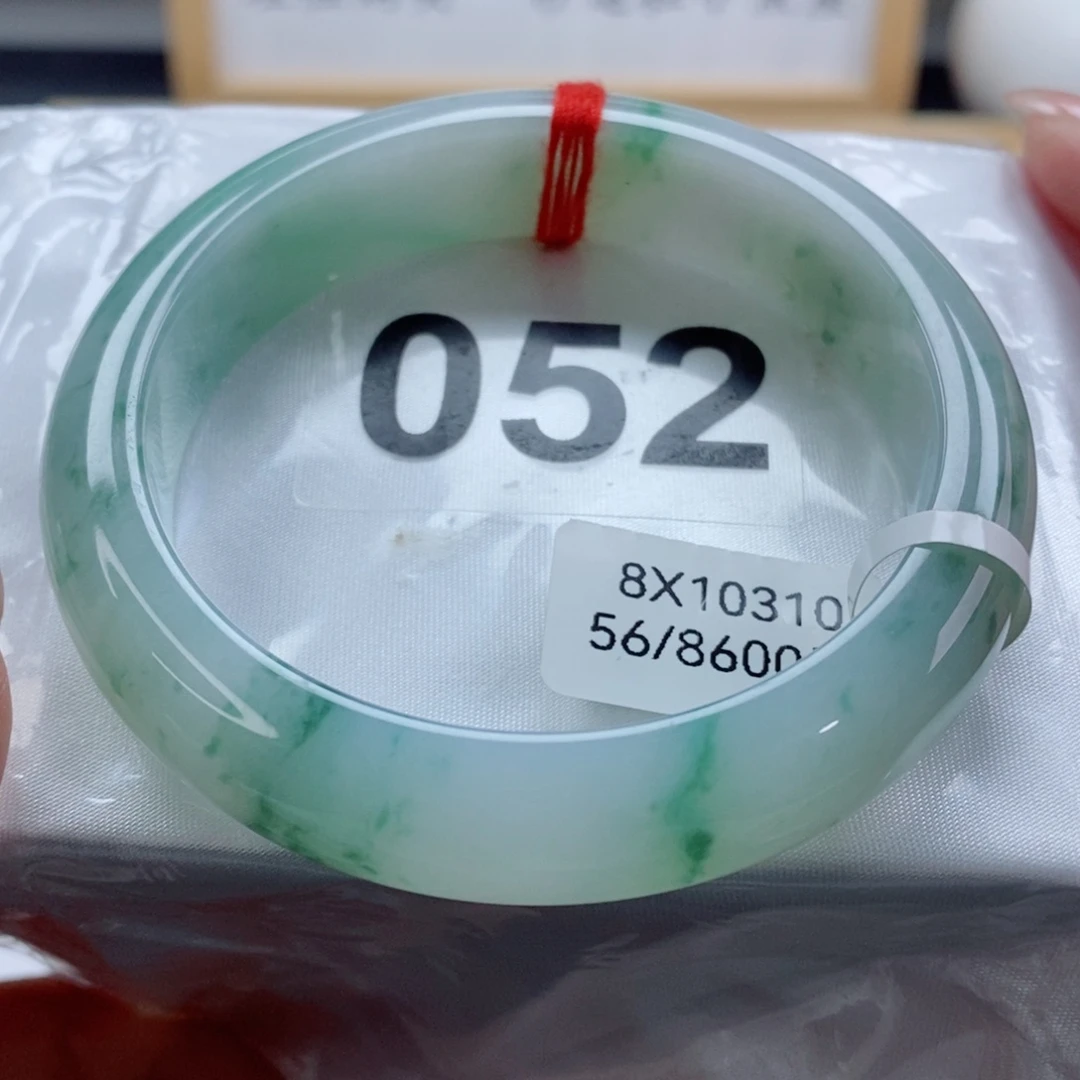 未镶嵌手镯翡翠天然A货翡翠手镯