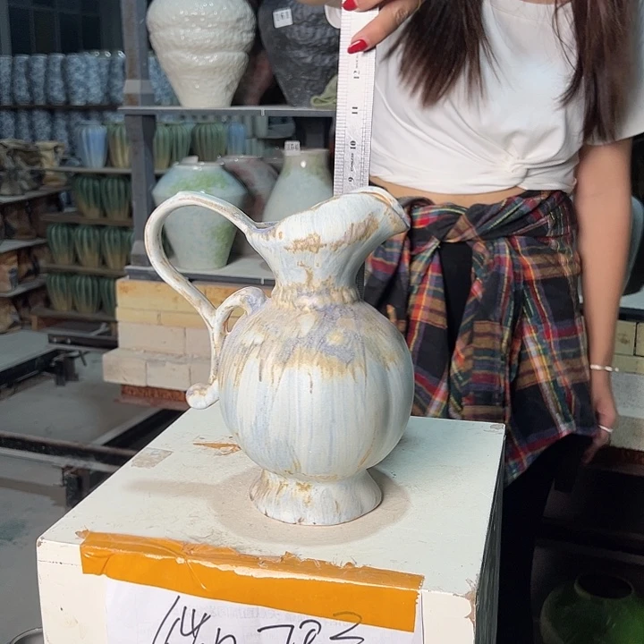 景德镇陶瓷花瓶微瑕介意勿拍