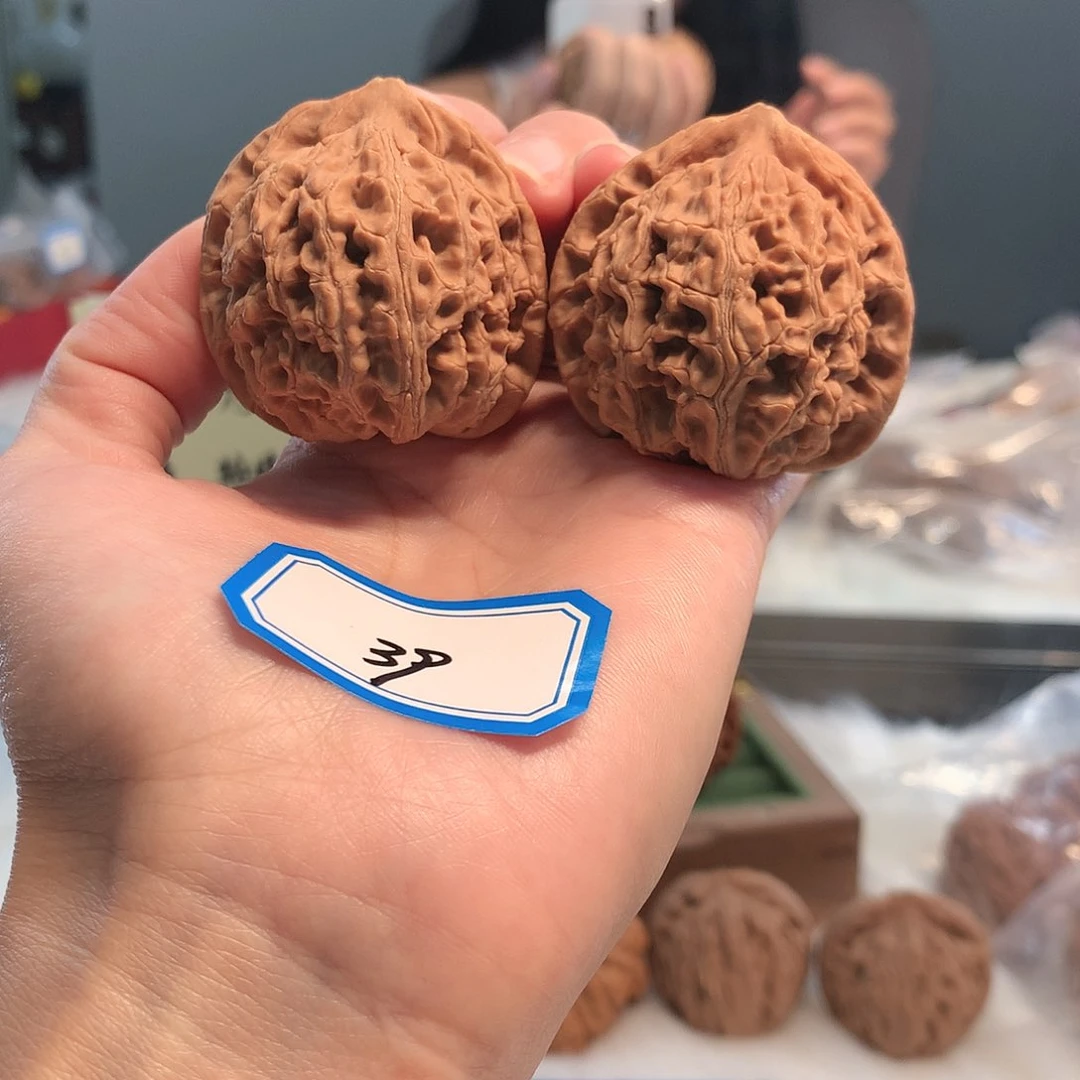 【闪购商品】文玩核桃吊坠水龙纹 41尺