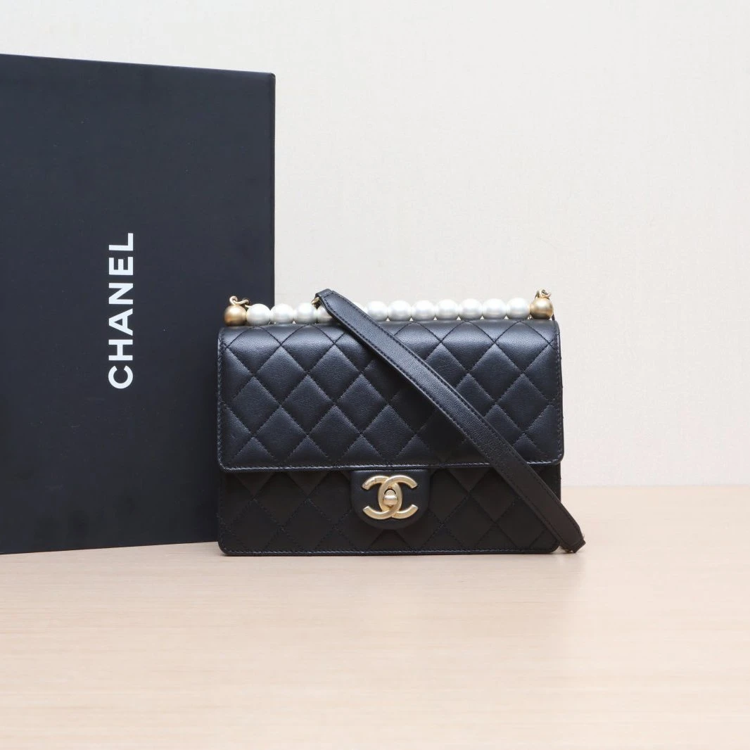 95新 Chanel/香奈儿 活动 黑黑19SS CF 口盖包 29开 金扣 