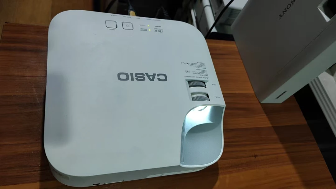 二手卡西欧激光高清长焦投影仪 运费到付