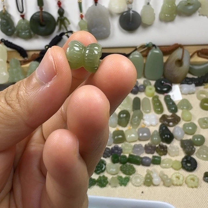 和田玉未镶嵌包链