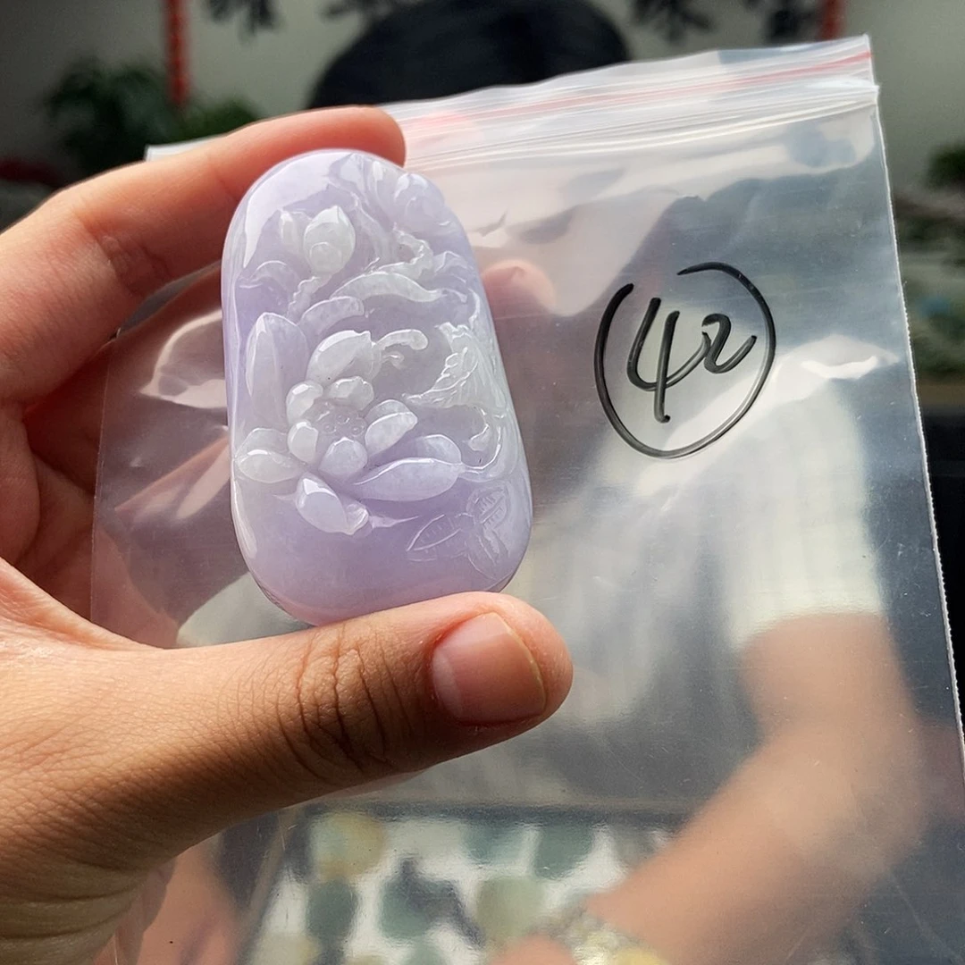 翡翠未镶嵌颈饰颜色多样性发拍一发一