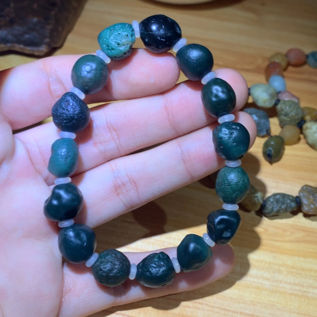 玛瑙/玉髓未镶嵌阿拉善戈壁玛瑙