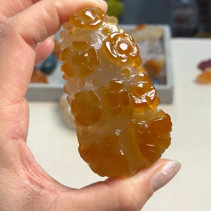 玛瑙/玉髓未镶嵌吊坠(不含链)