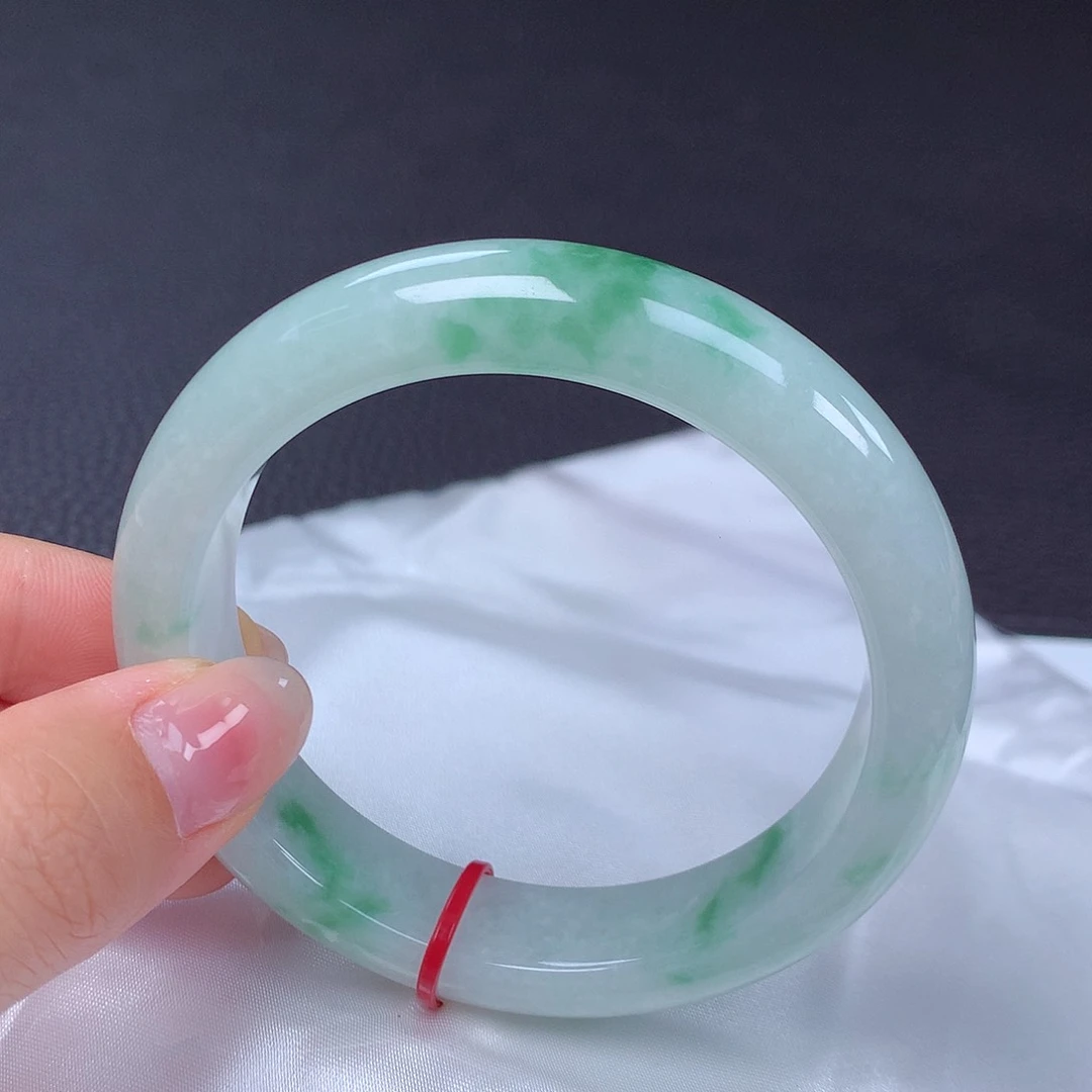 翡翠手镯未镶嵌57圈口432712