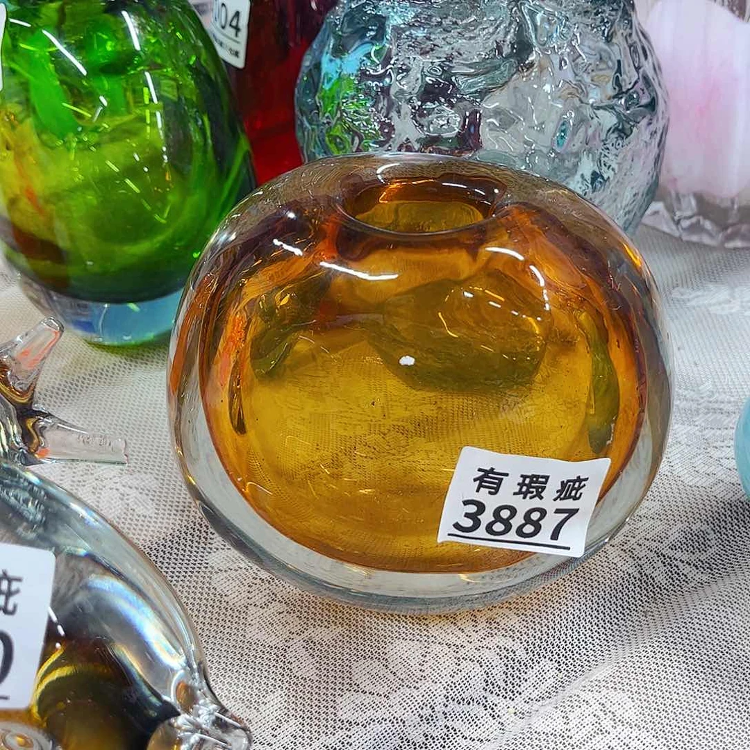 3887 家悦美居琉璃摆件瑕疵