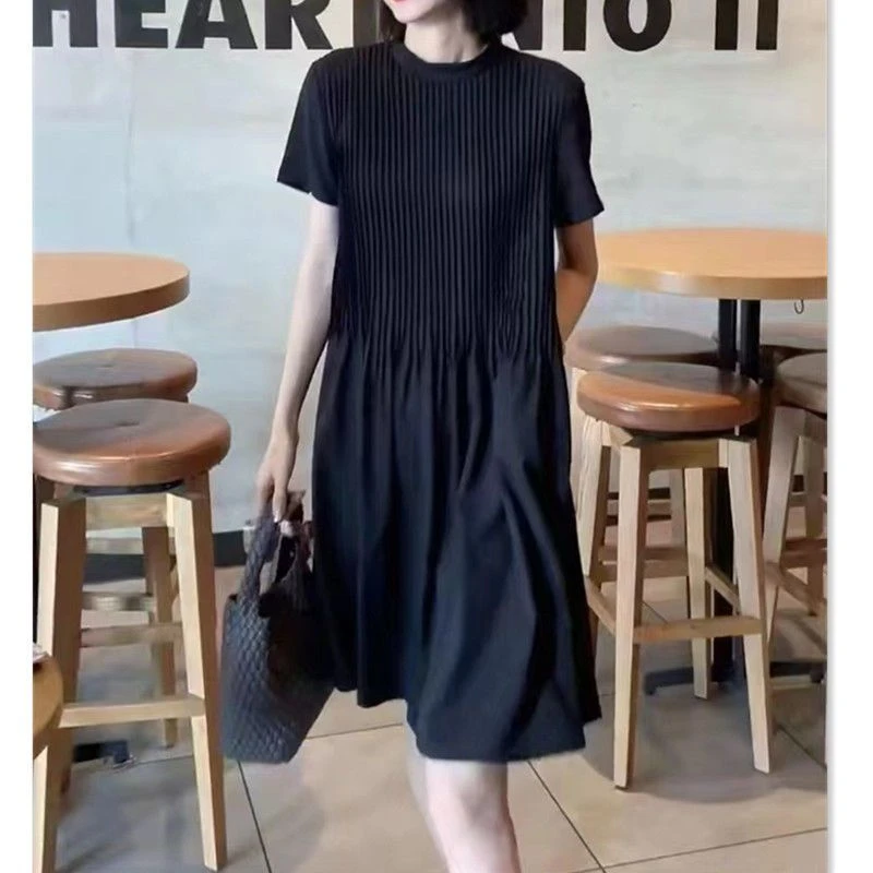 【大爱美依缘】新款时尚韩版洋气遮肉显瘦压褶纯色连衣裙宽松女装