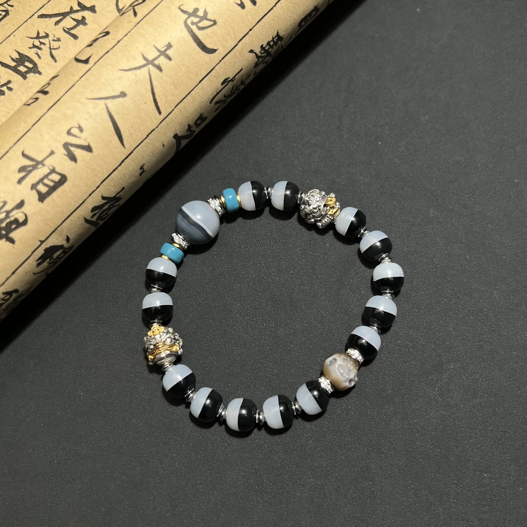 【扶摇臻选】蓝沁黑白一线药师天珠共生手串(多样性发一)6260