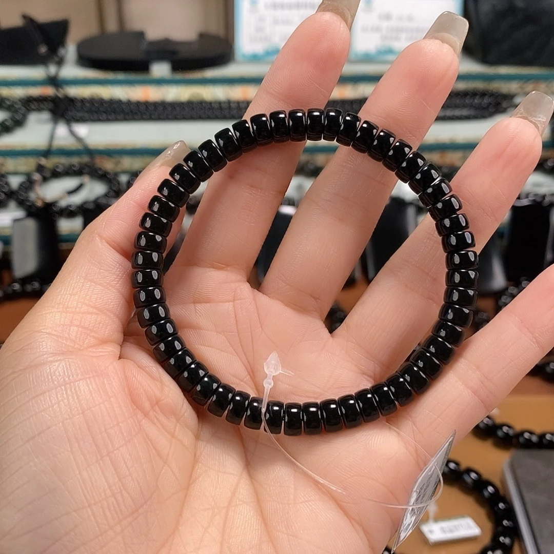 木****未镶嵌手链和田玉