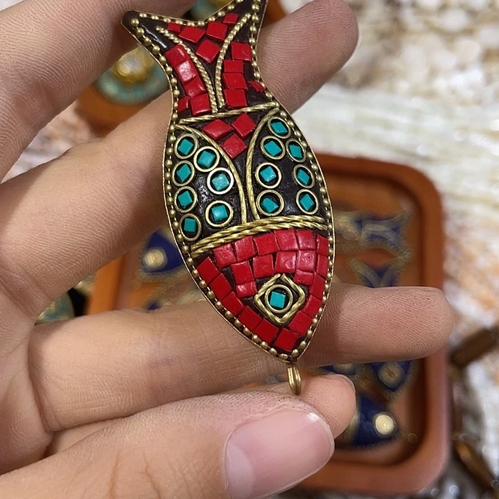 合金玛瑙/玉髓珠宝半成品一个红色小鱼吊坠